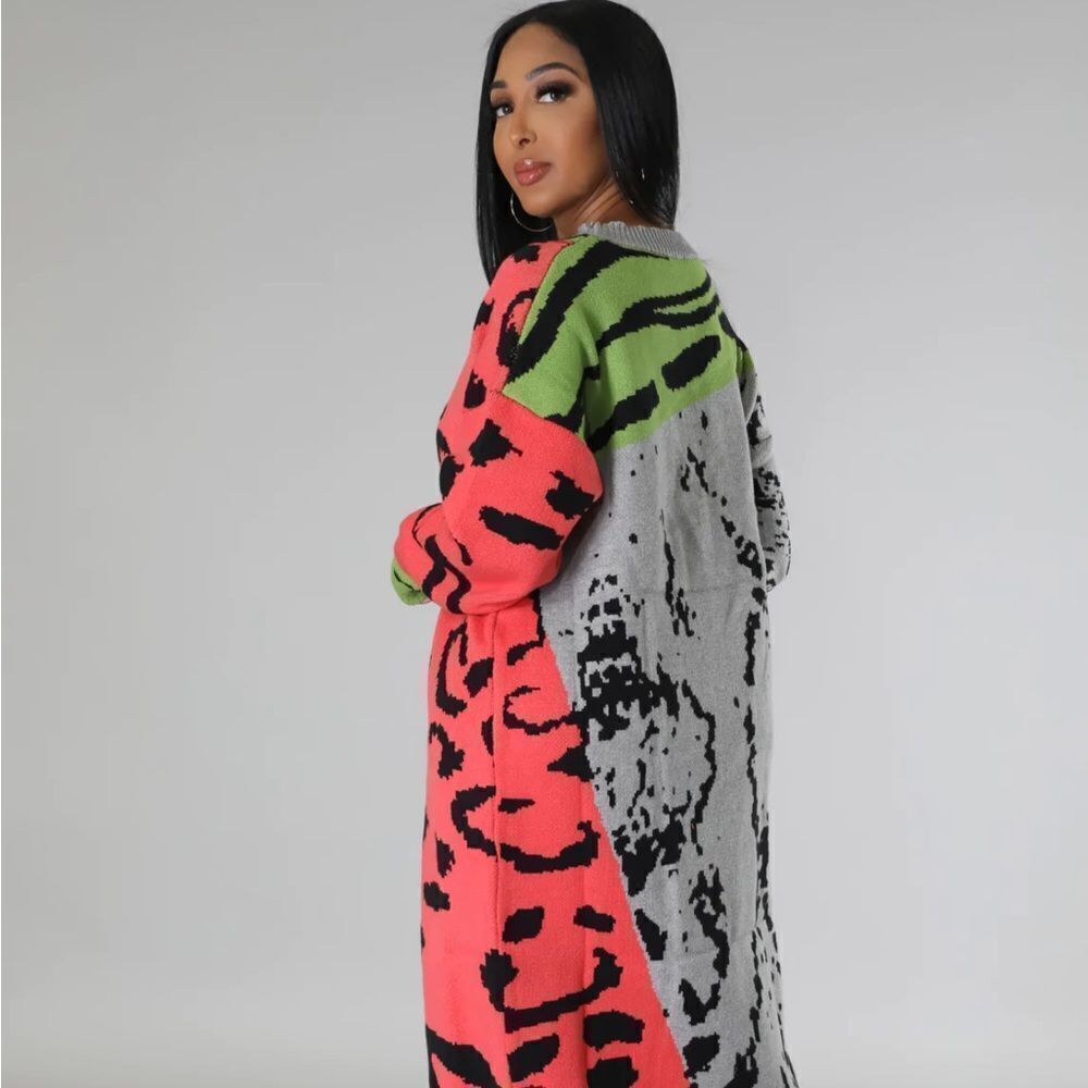 NWOT Oversized Multi-Color Sweater Dress - Picture 8 of 16